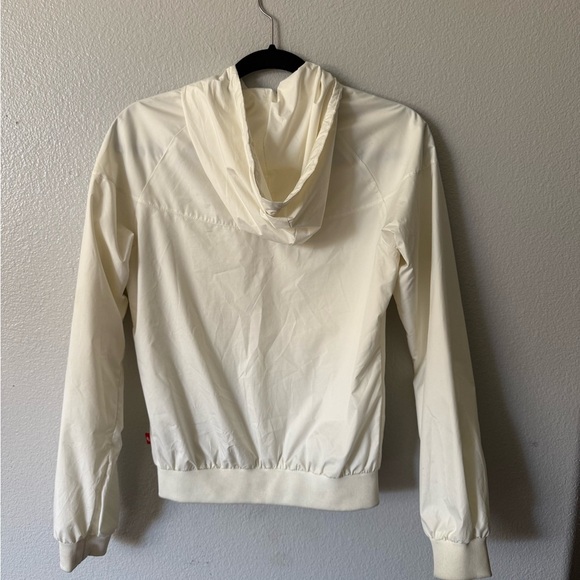 Nike Womens White Windrunner Active Wear Windbreaker Hoodie
Jacket Size small - Picture 3 of 8